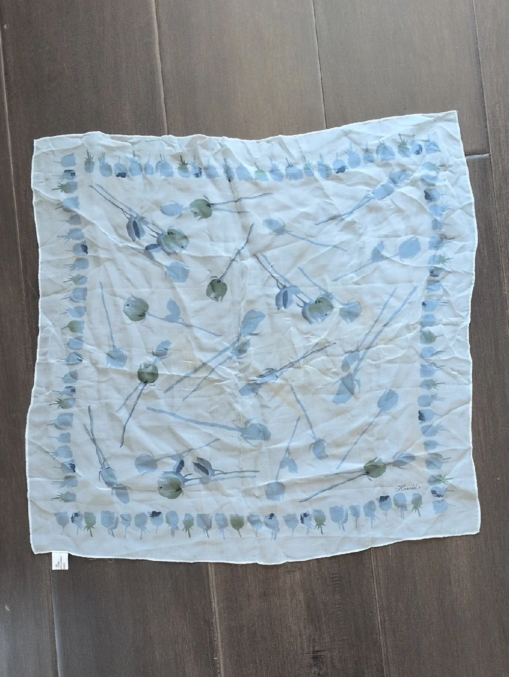 Alexander McQueen, All saints, Harrods Three-Scarf Bundle - Picture 9 of 13